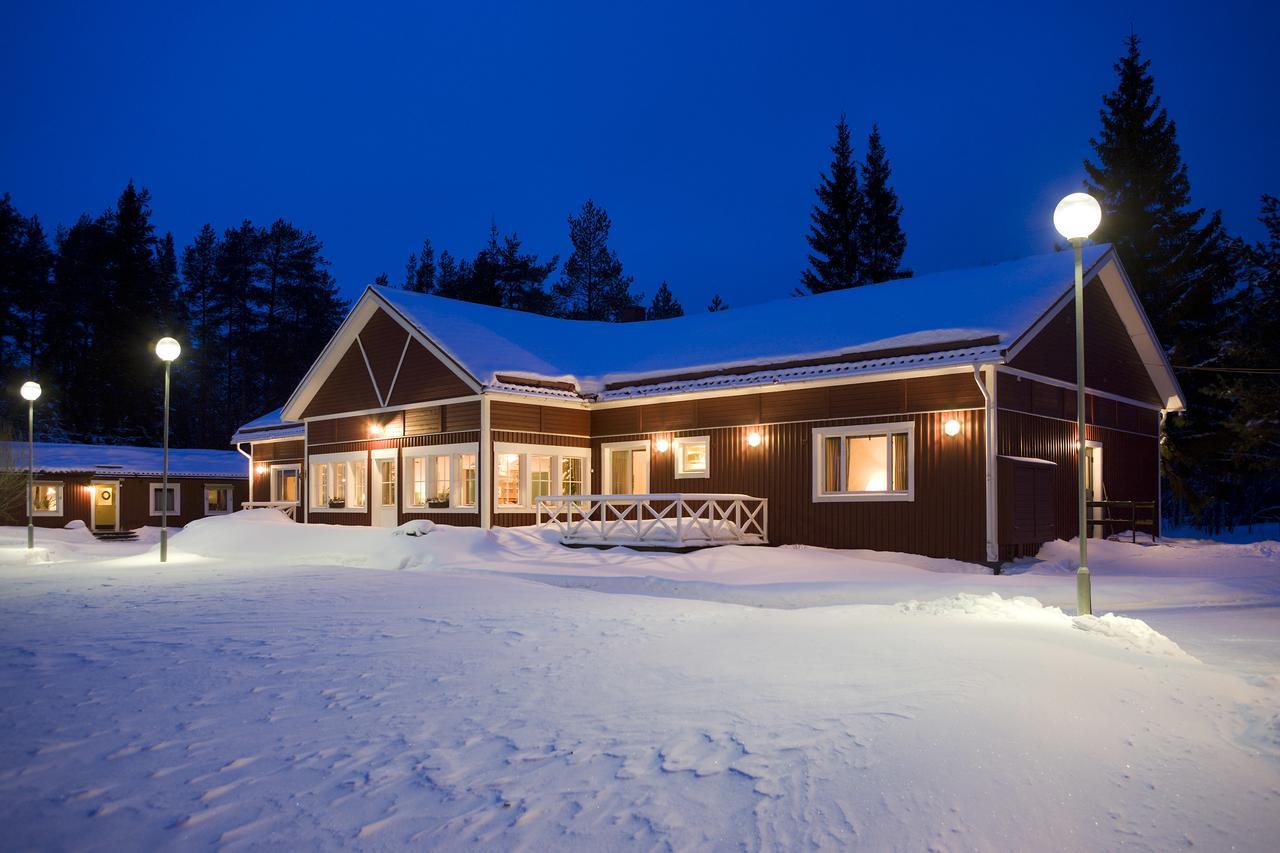 Pine Bay Lodge Person Exterior foto